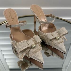 CHRISTIAN DIOR Laminated Grosgrain Pearl Fringe Adiorable Mule 38 Shiny Gold